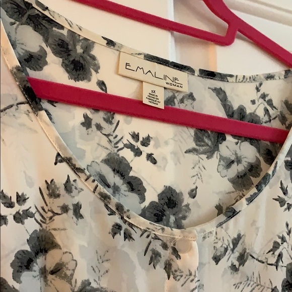 Emaline floral blouse - Picture 3 of 5